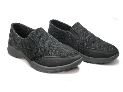 yaar - Urban Essentials Slip On Women