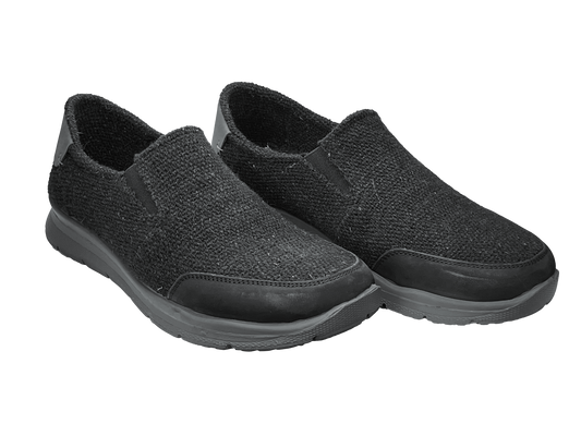 yaar - Black - slip on - Urban Essentials